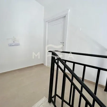 Apartment Enlightened 650 Golem (Tirana)