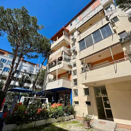 Apartment Enlightened 650 *